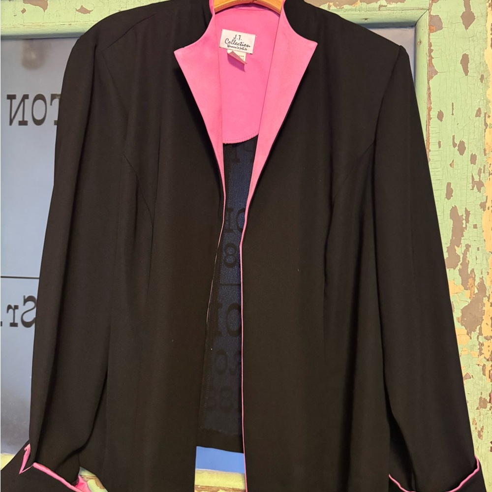 Y2K Elegant Black and Pink Women's Jacket